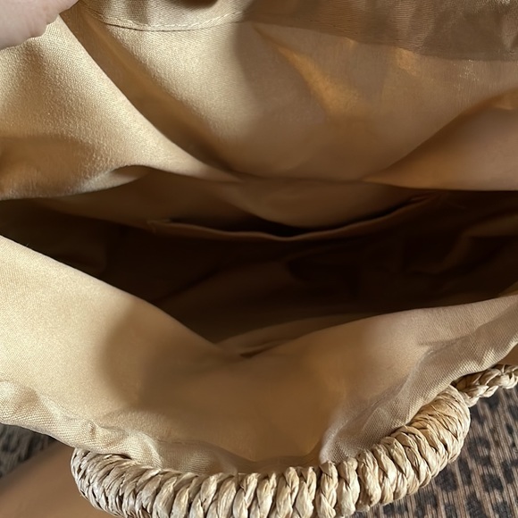 Bundle with Bag and Accessories - Picture 6 of 6